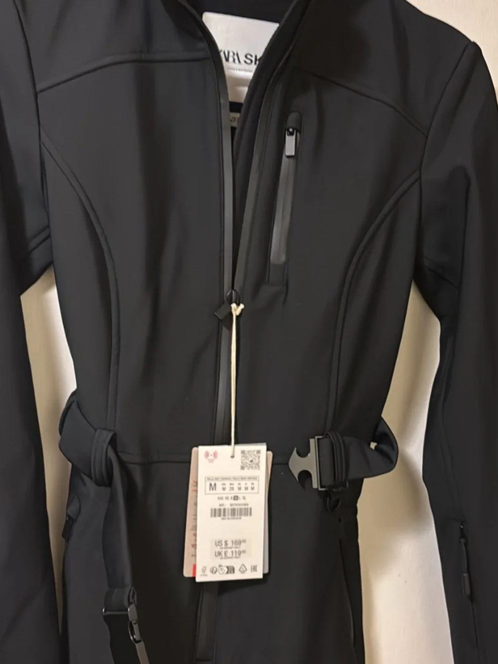 Zara - Picture 2 of 5